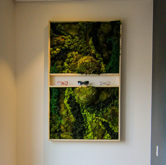 Make your office space different with vibrant, green and lively moss art that will add a funky and unique feel that is cost effective. Perfect for signature pieces, boardrooms, shelves, desks, and showcasing your products.